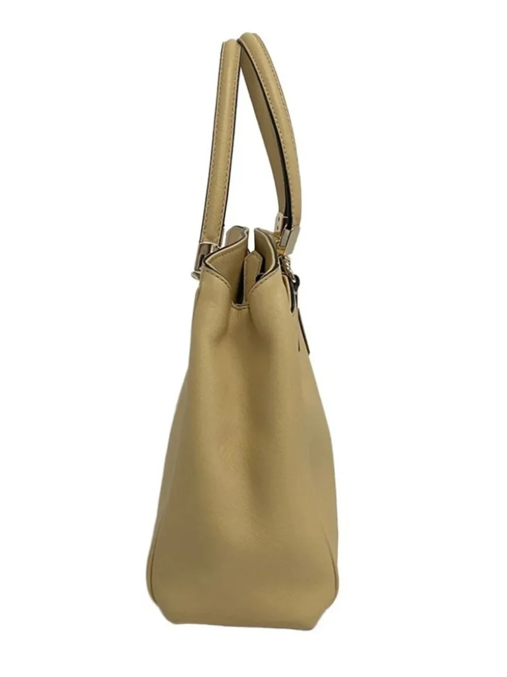 Coach fair used